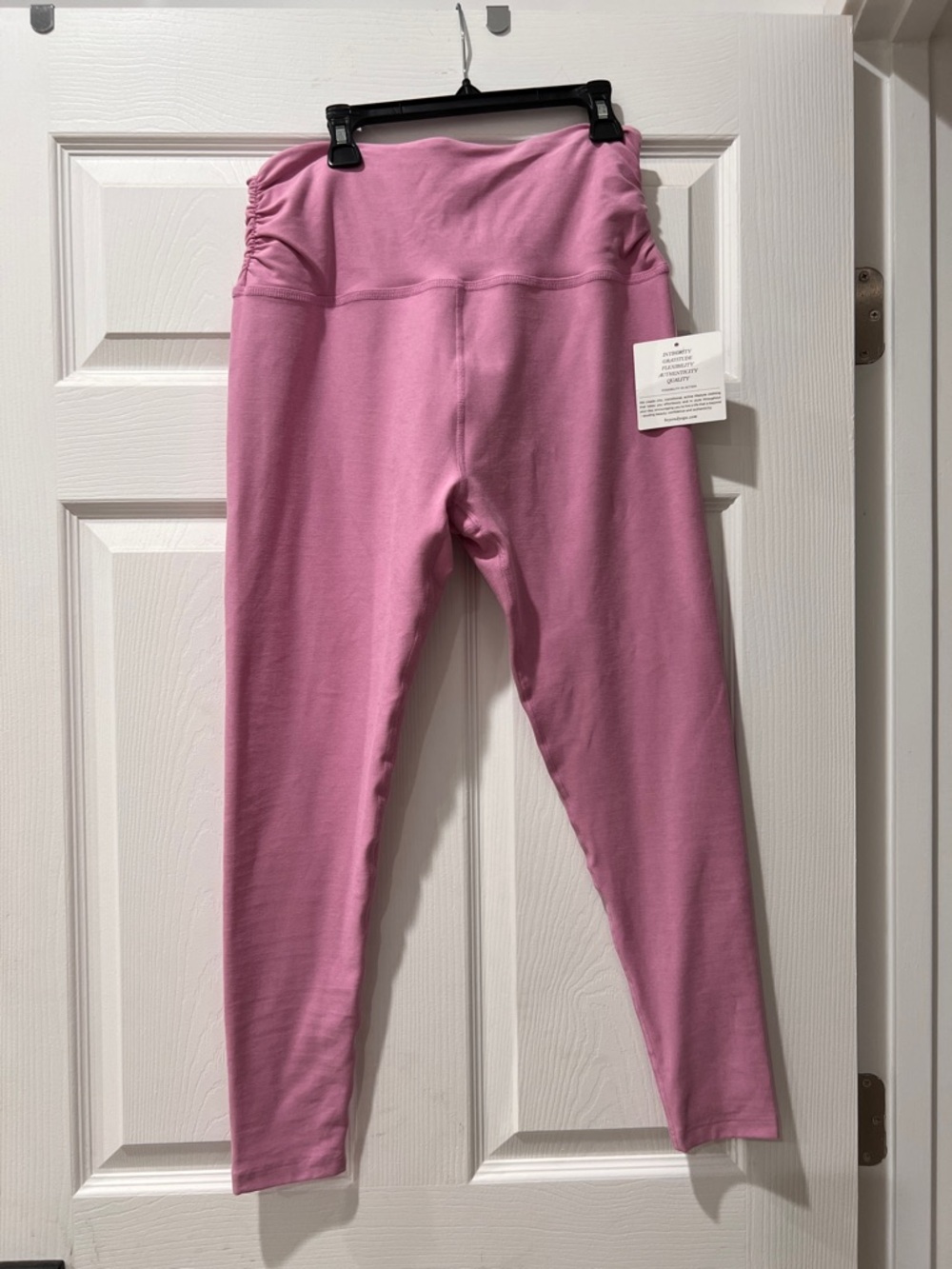 New beyond yoga xl pink leggings
